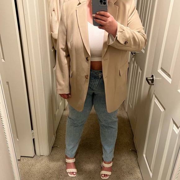 Abercrombie & Fitch Curve Love Ultra High Rise 90s Straight Jean - Picture 7 of 7